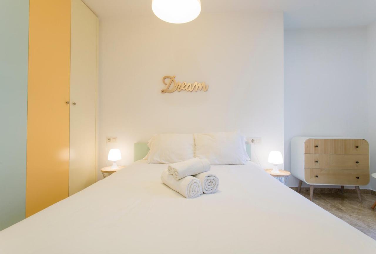 Apartamento Santuario De La Victoria Малага Екстер'єр фото