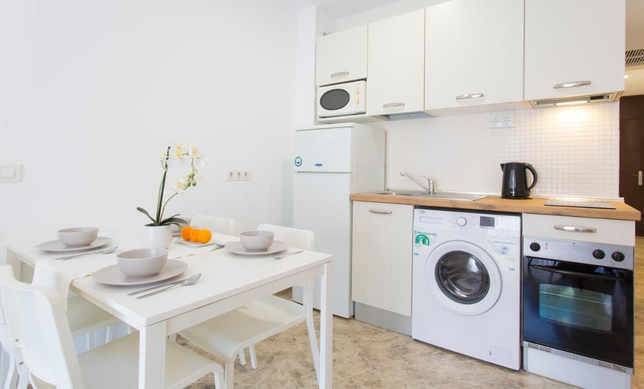 Apartamento Santuario De La Victoria Малага Екстер'єр фото