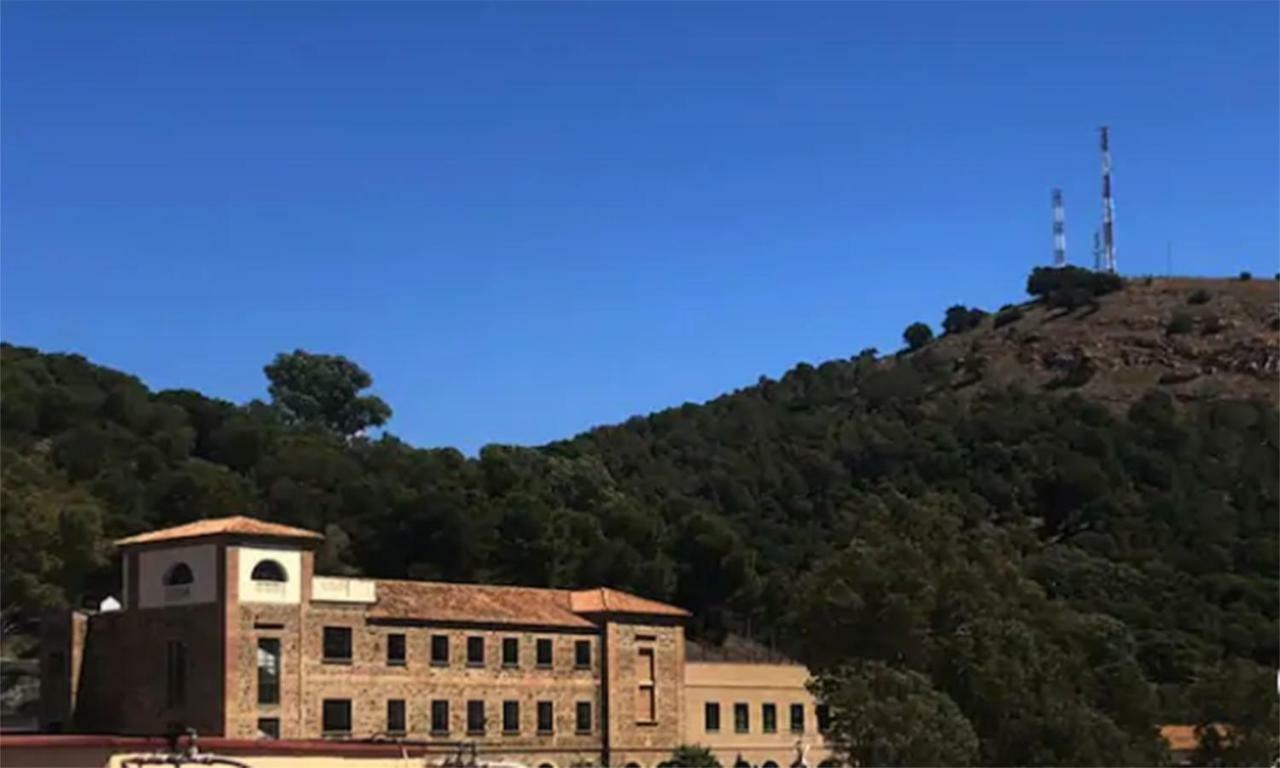 Apartamento Santuario De La Victoria Малага Екстер'єр фото